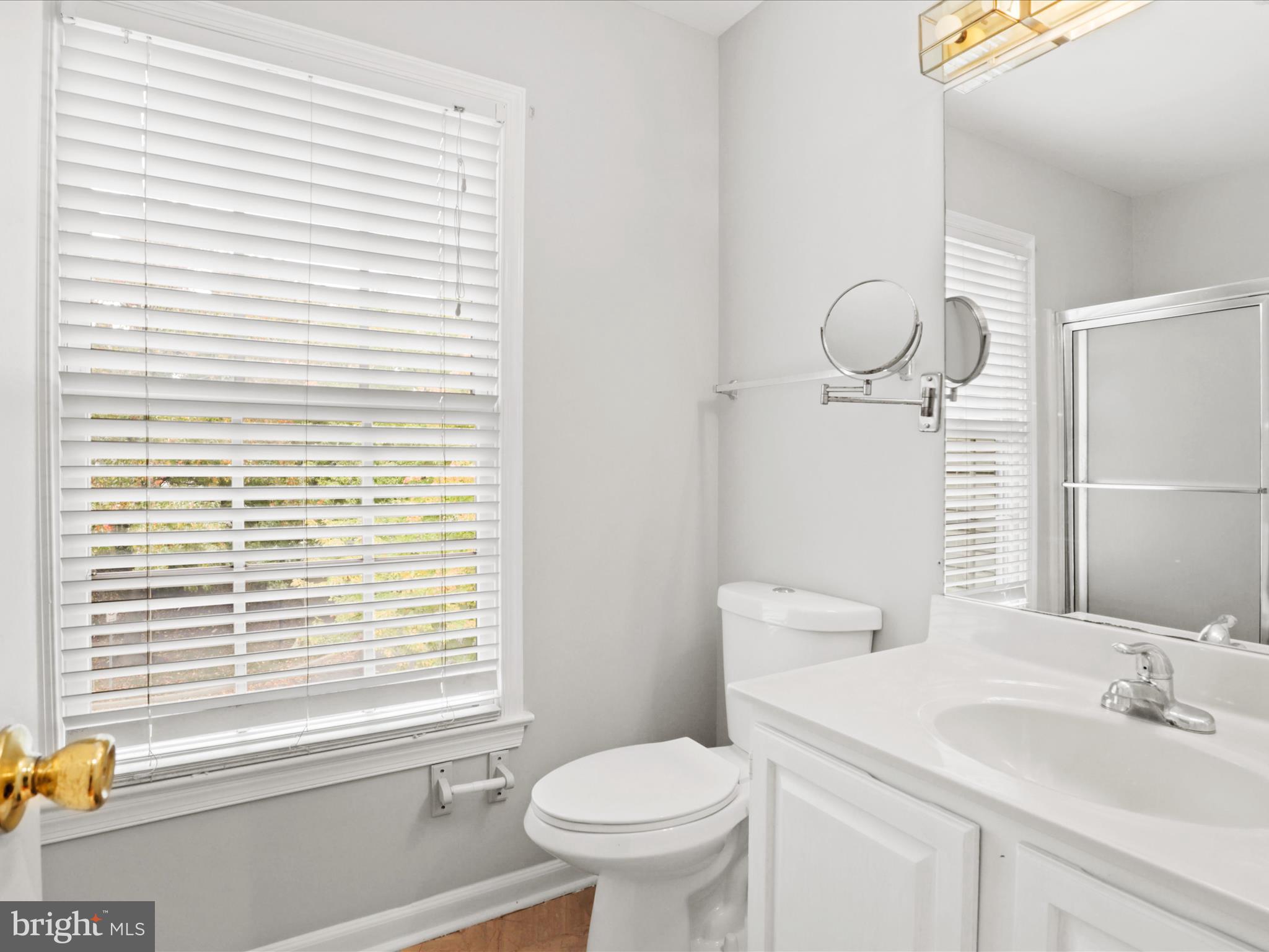 FLOWER HILL - Residential