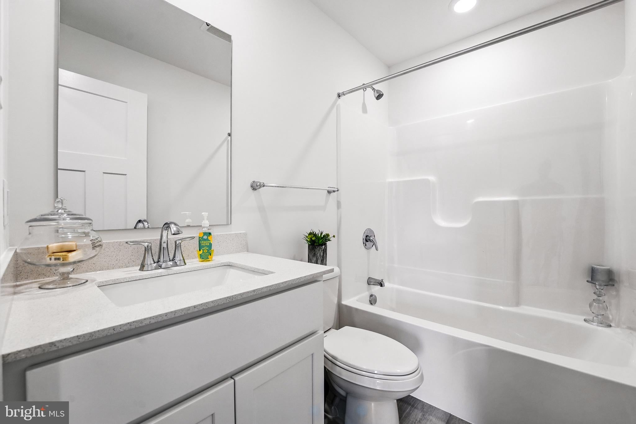 LOT 21 REGENT CIRCLE