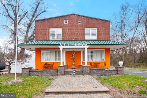 Photo of 572 Klockner Road, HAMILTON, NJ 08619 (MLS # NJME2056208)