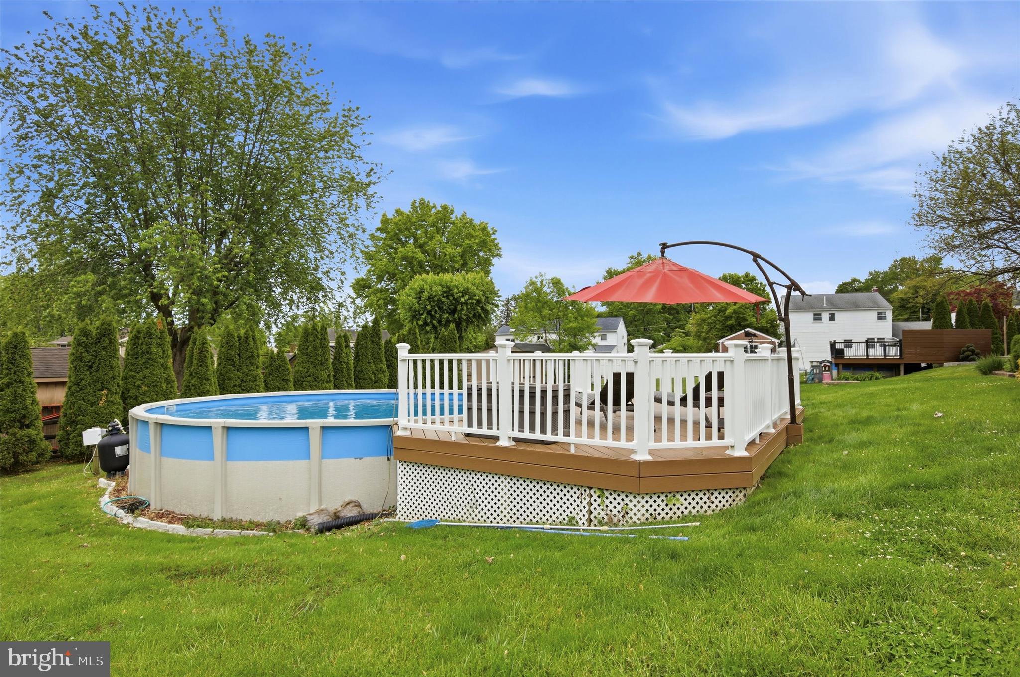 BURGUNDY HILLS - Residential