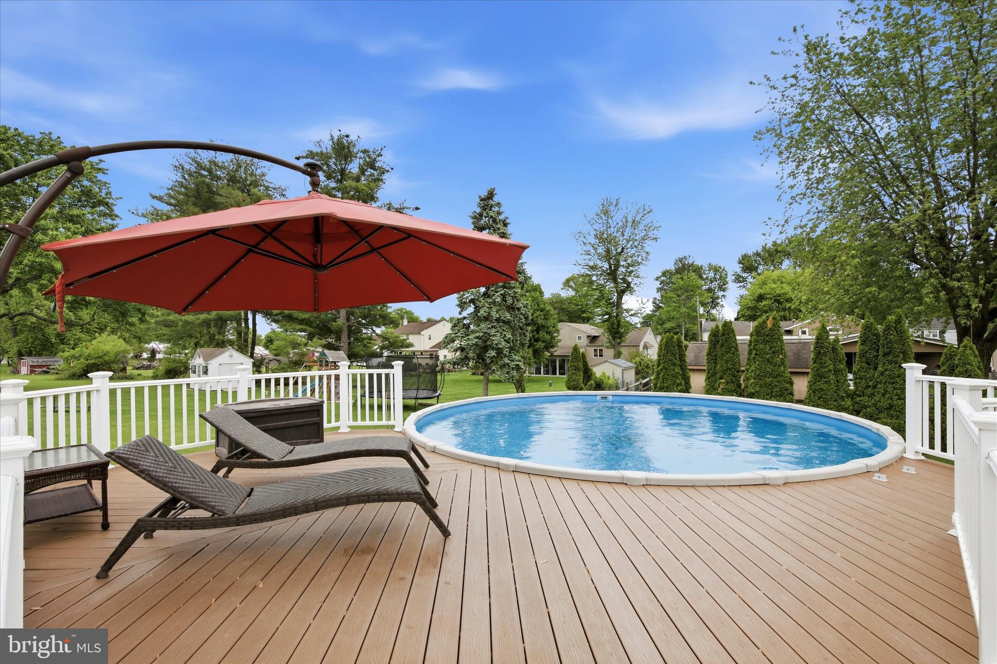 BURGUNDY HILLS - Residential