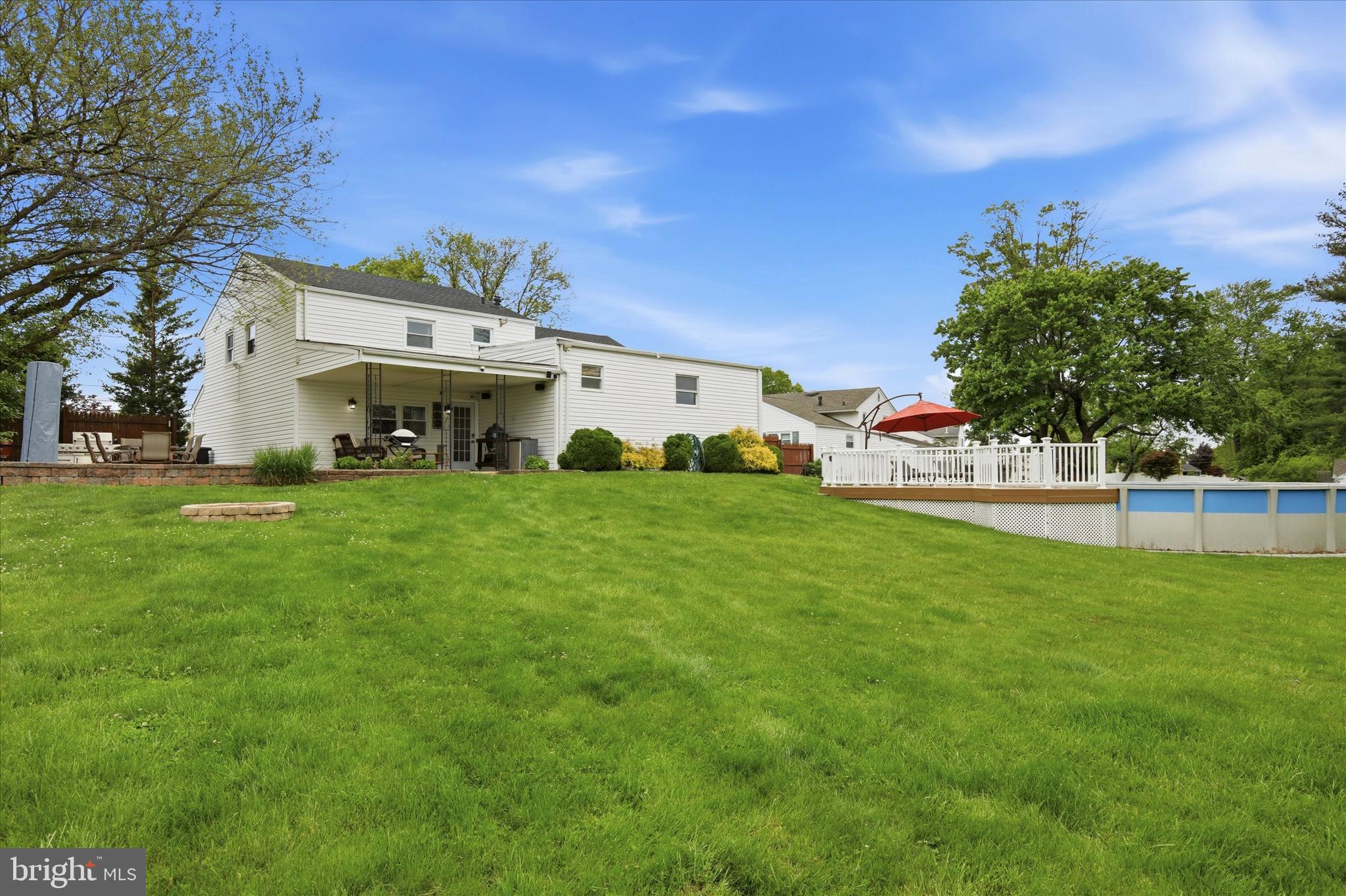 BURGUNDY HILLS - Residential