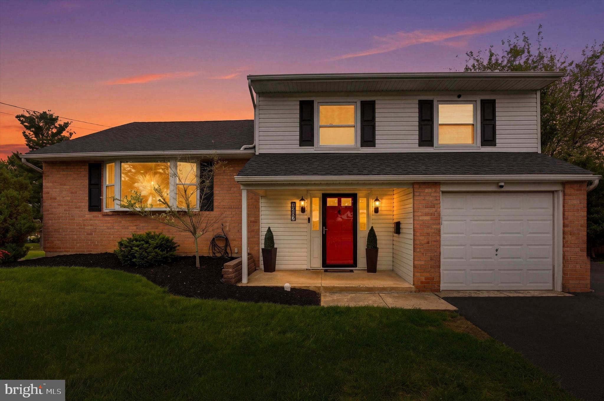 BURGUNDY HILLS - Residential