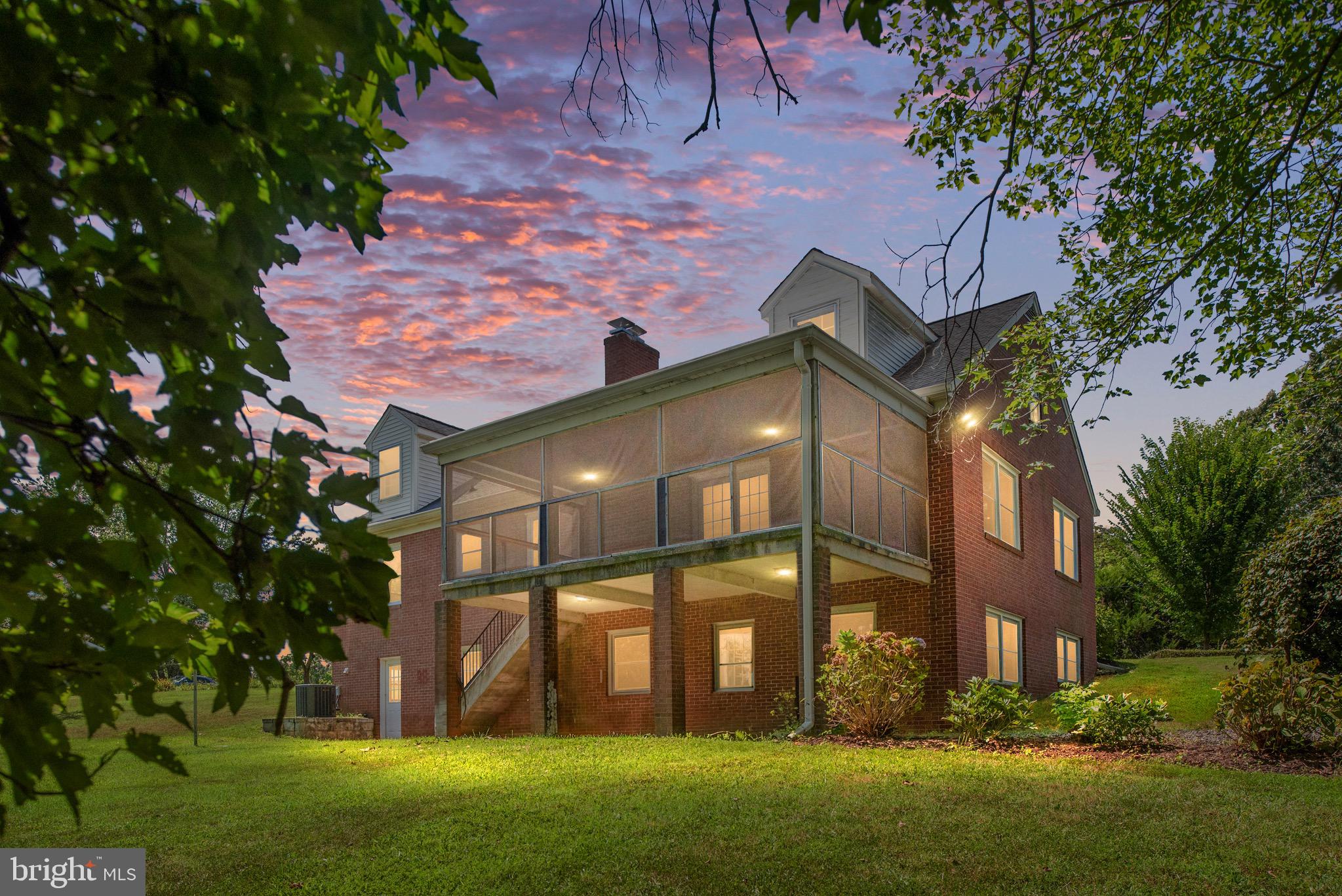 1225 WOODSTOCK ROAD