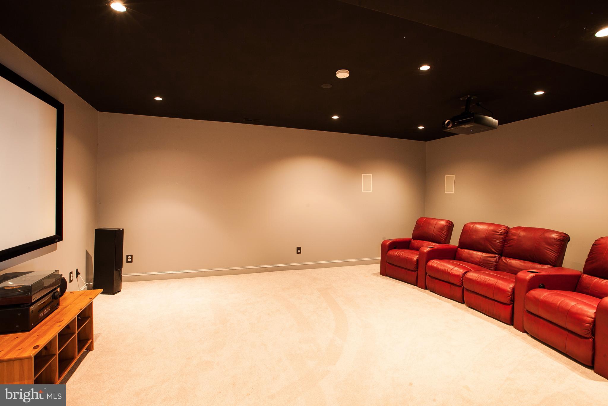 YORKTOWN - Residential