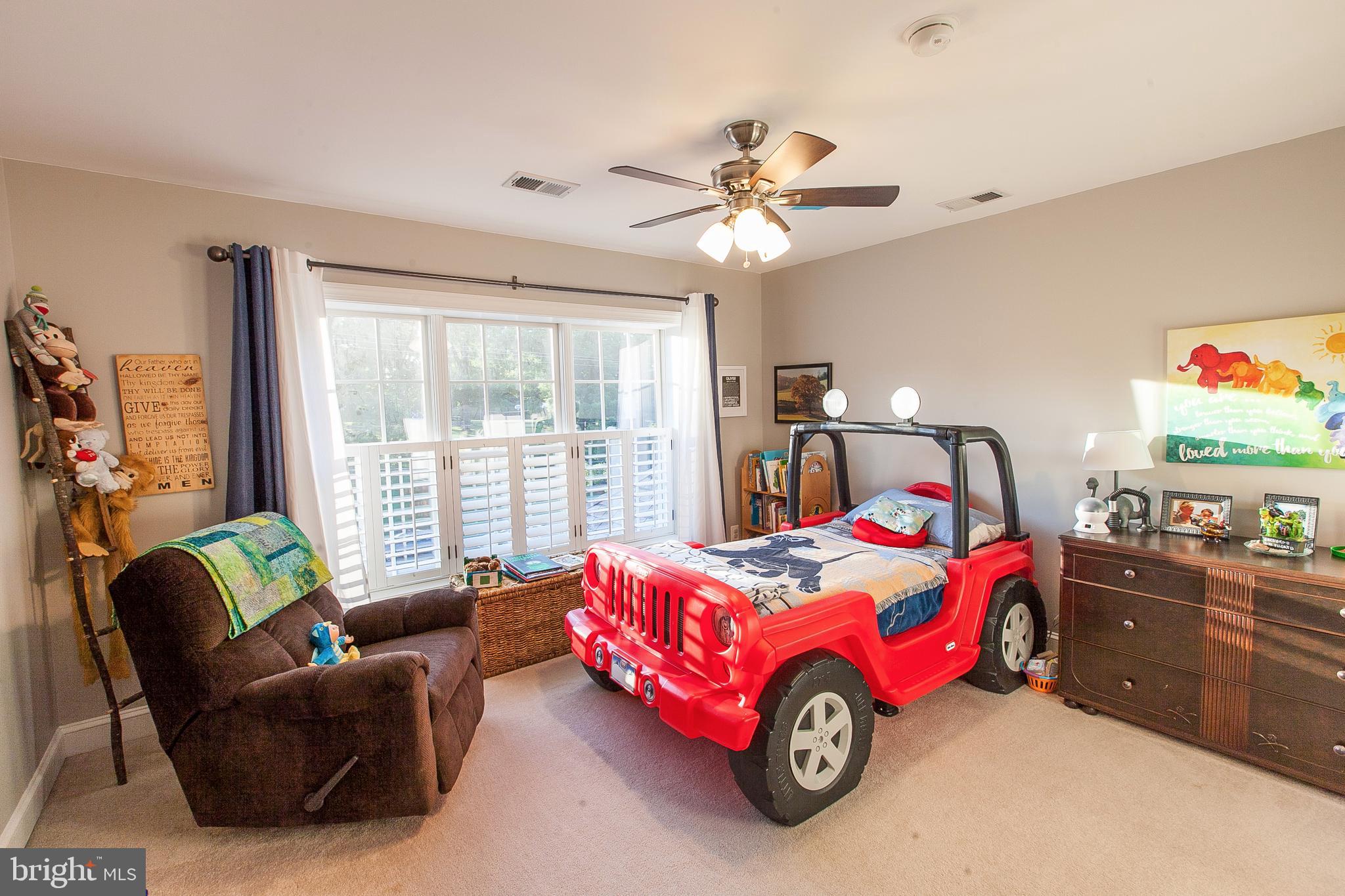 YORKTOWN - Residential