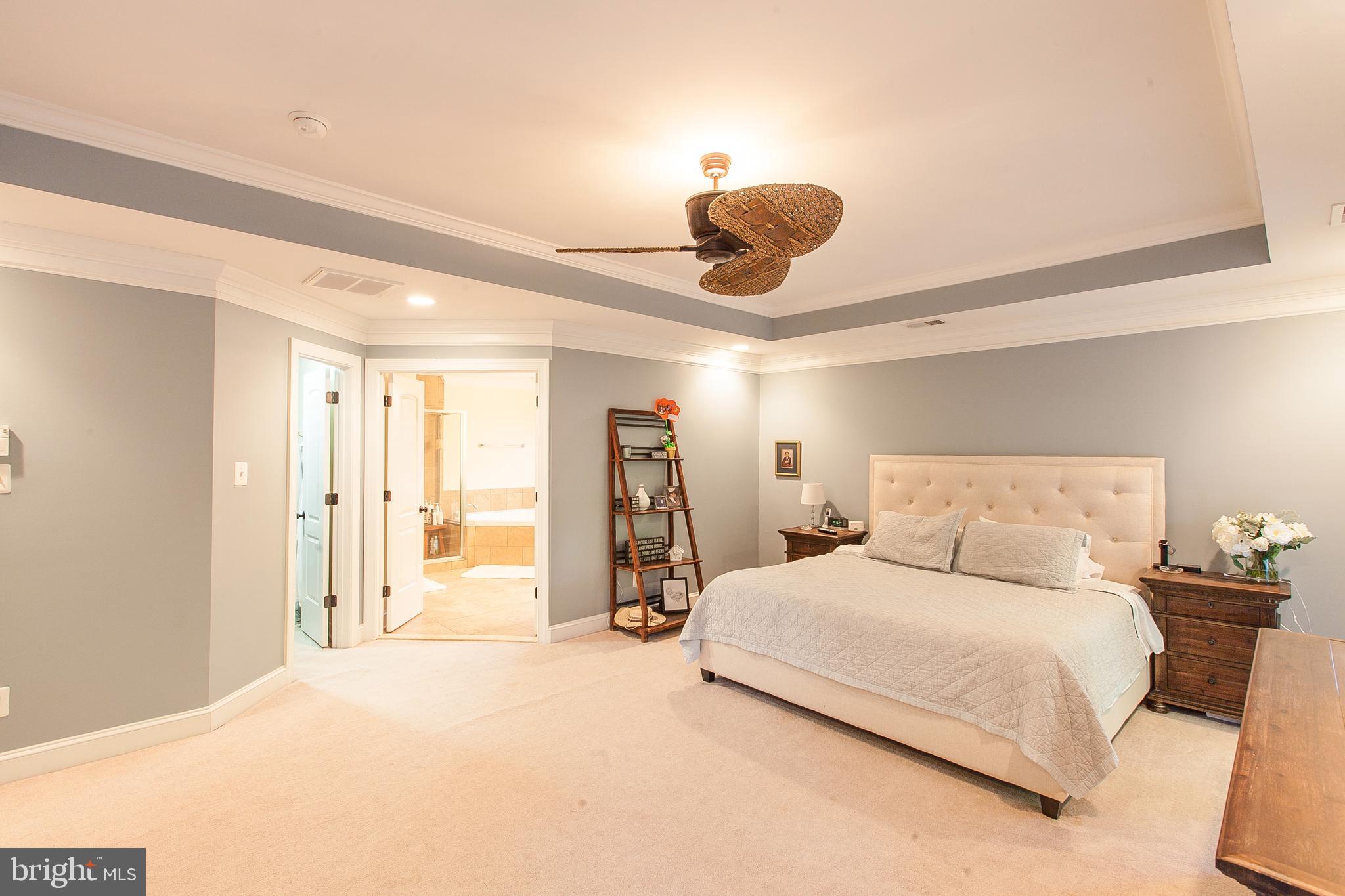 YORKTOWN - Residential