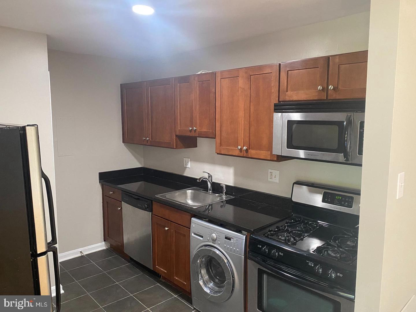 3103 NAYLOR ROAD SE 203
