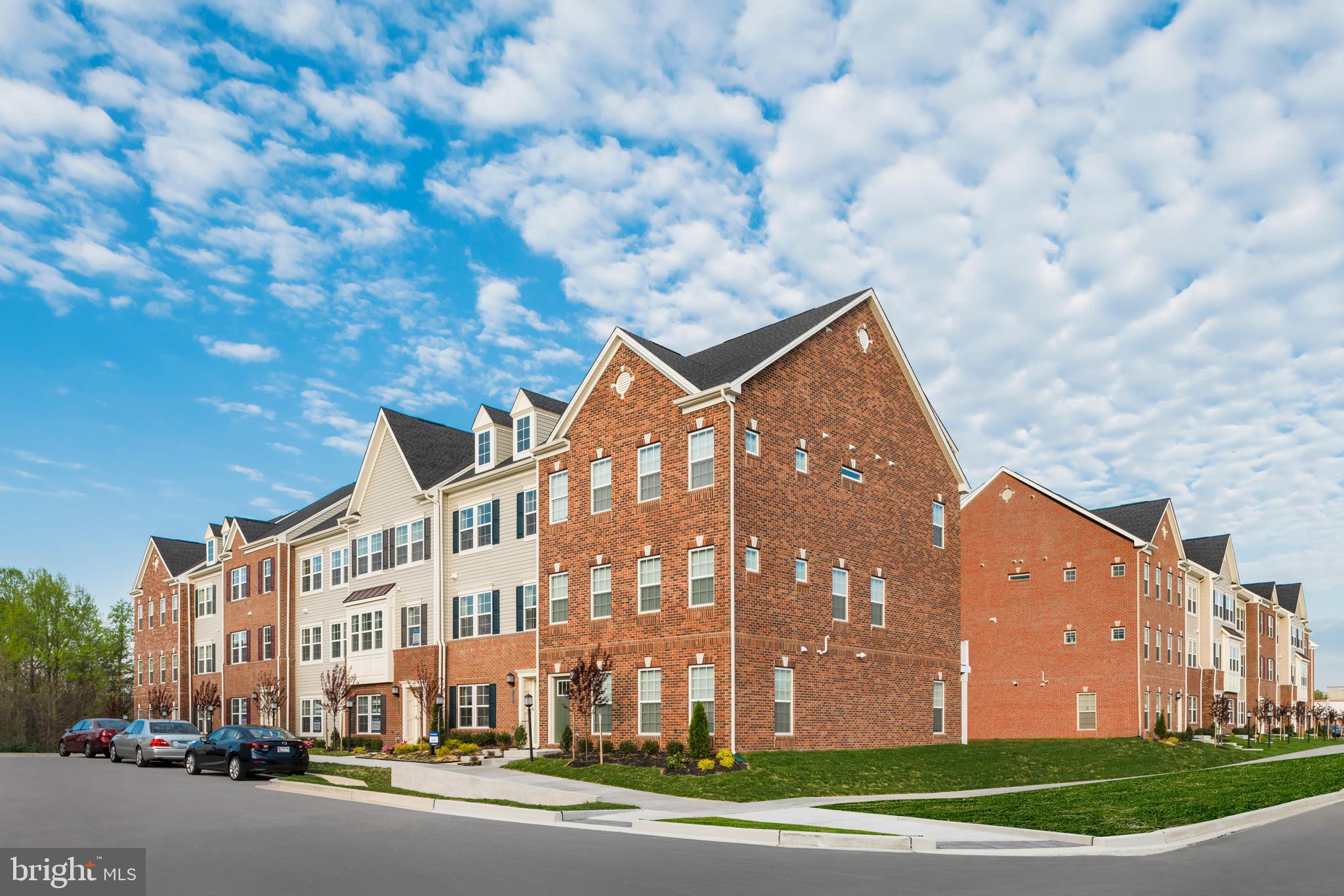 OXFORD SQUARE - Residential