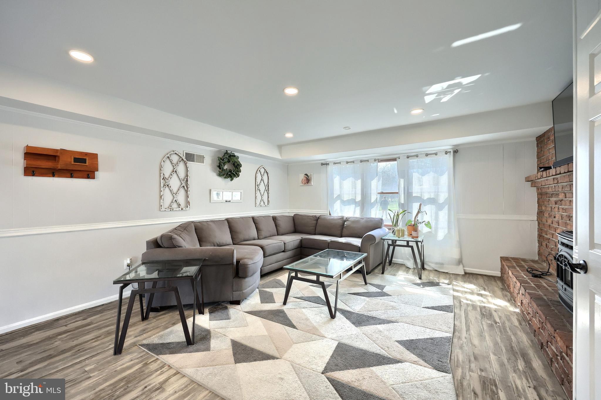 BERKSHIRE HILLS WEST - Residential