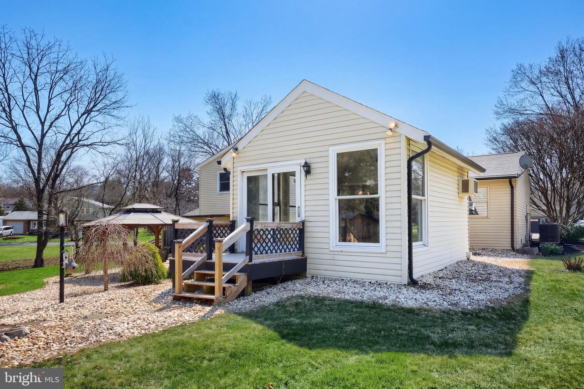 BERKSHIRE HILLS WEST - Residential