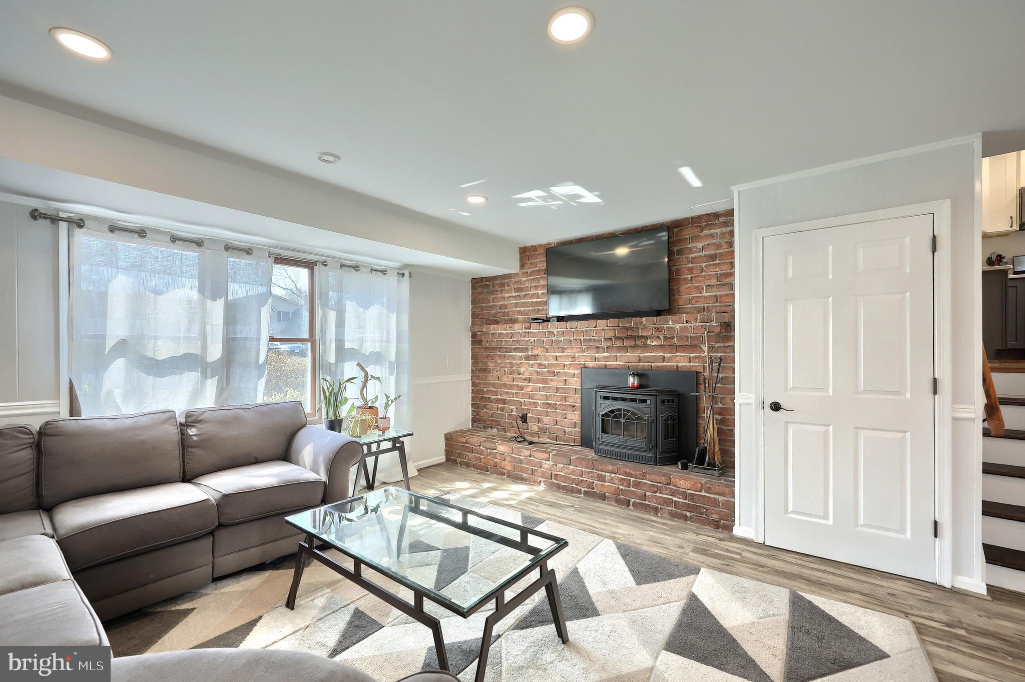 BERKSHIRE HILLS WEST - Residential