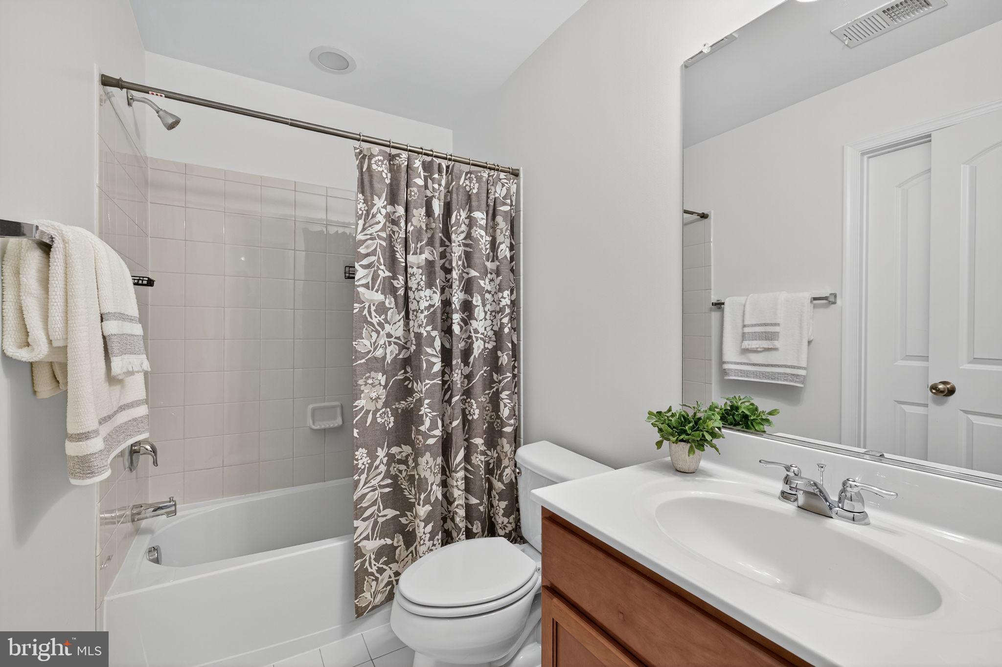 KINGS GATE SUBD - Residential