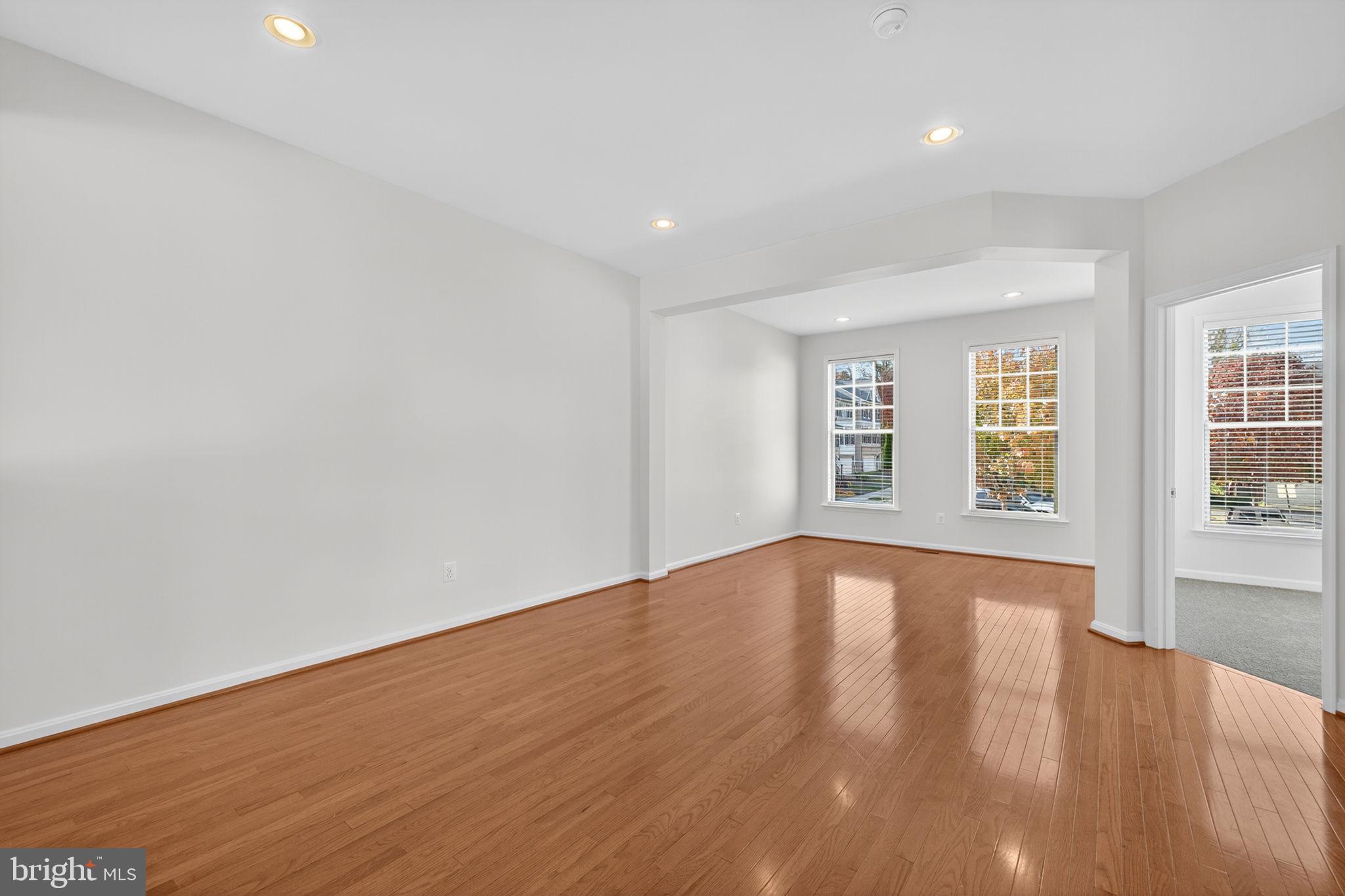 KINGS GATE SUBD - Residential