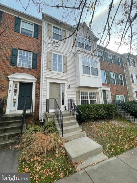 CENTREVILLE - Residential Lease