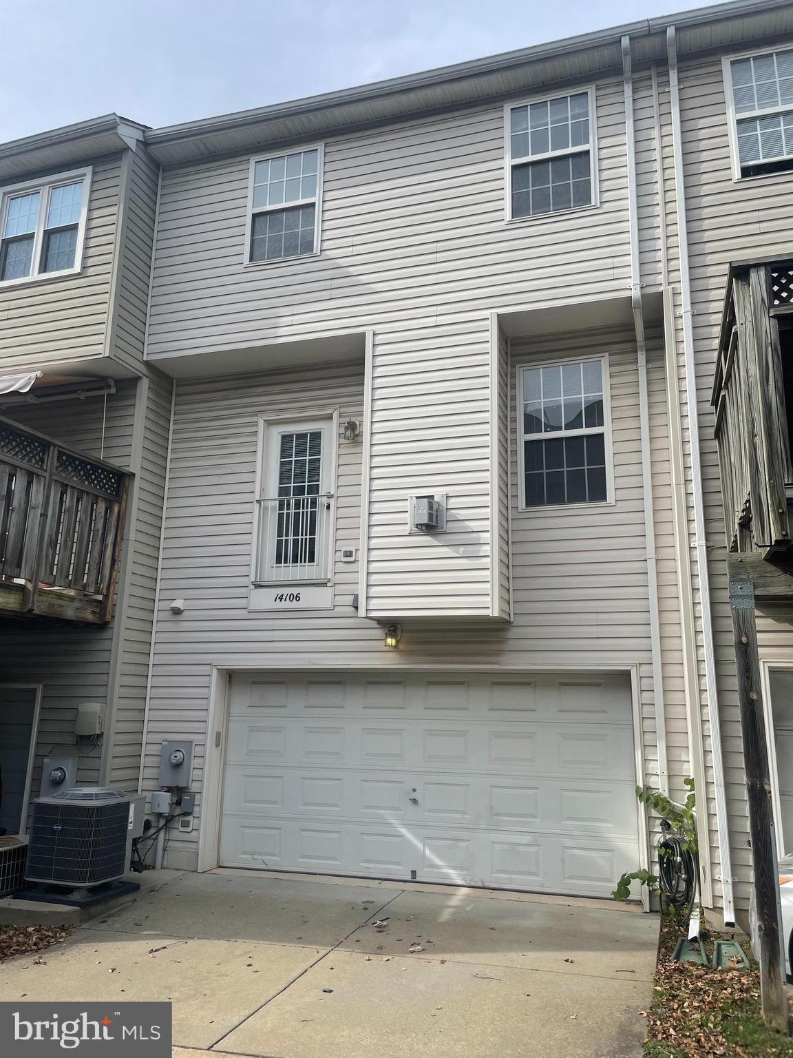 CENTREVILLE - Residential Lease