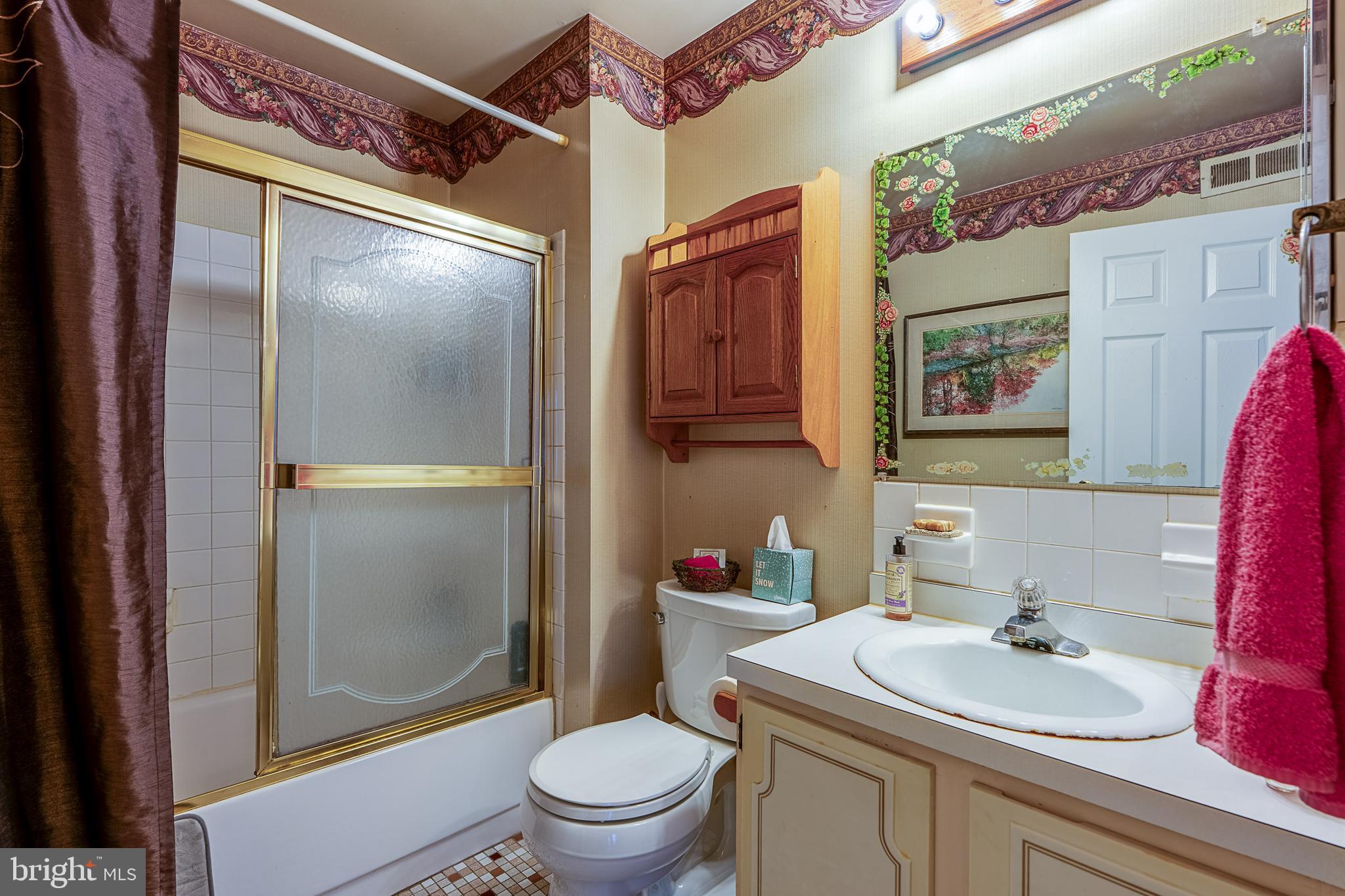 VALLEYBROOK ESTATES - Residential