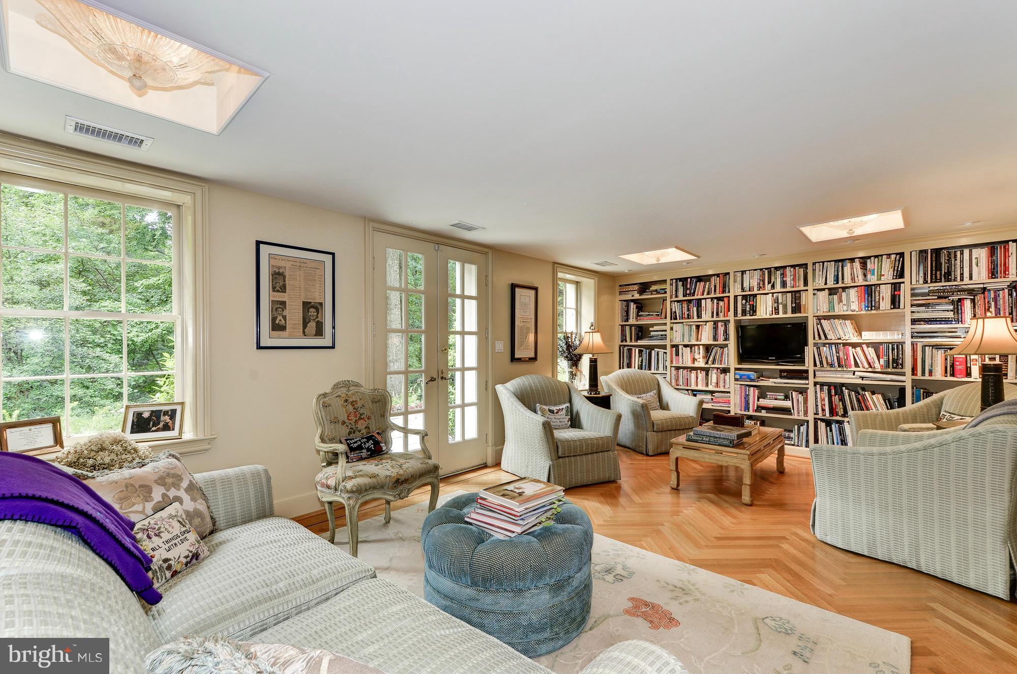 MASSACHUSETTS AVENUE HEIGHTS - Residential