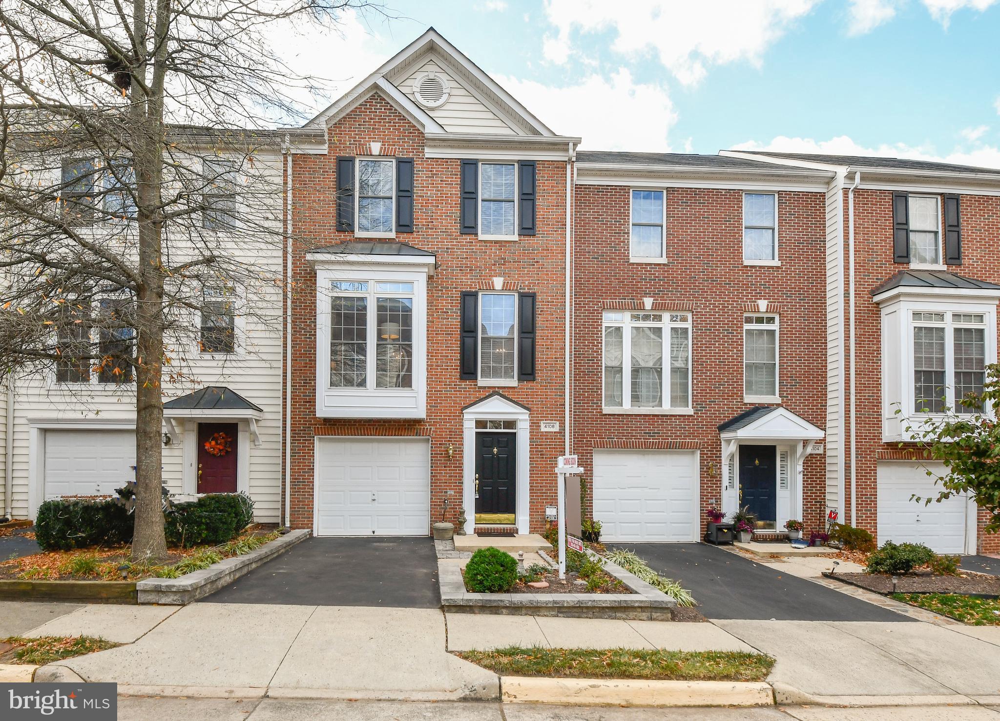 PARKSIDE AT FAIRFAX - Residential