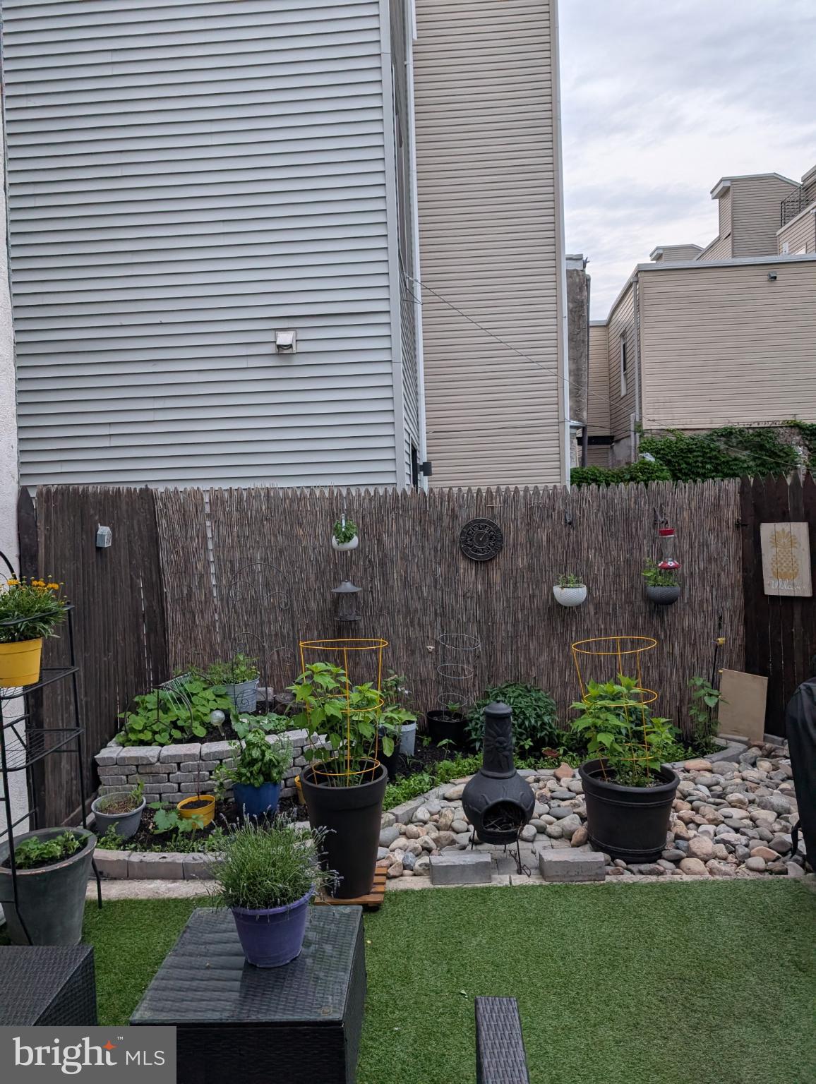 POINT BREEZE - Residential