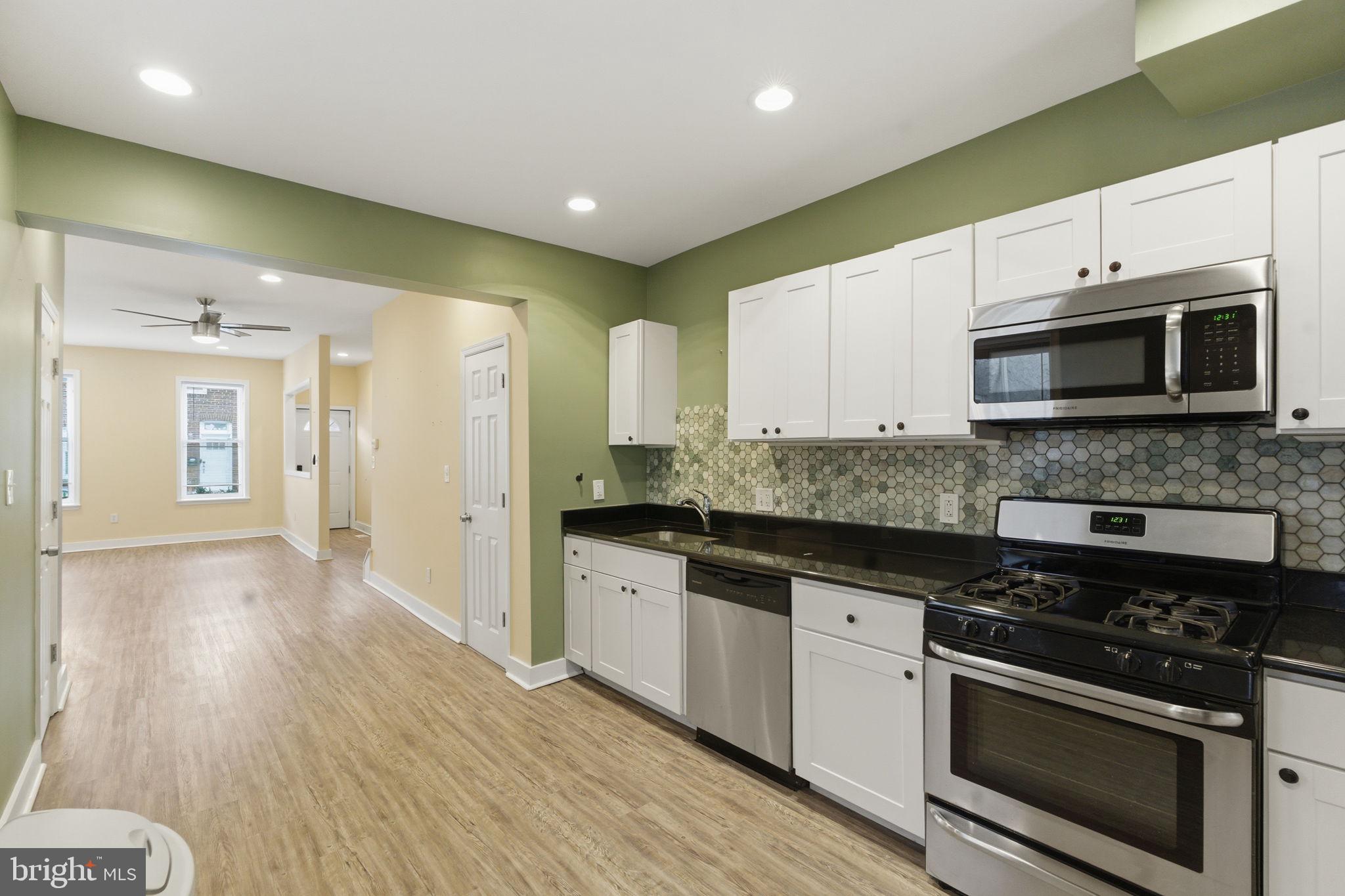 POINT BREEZE - Residential