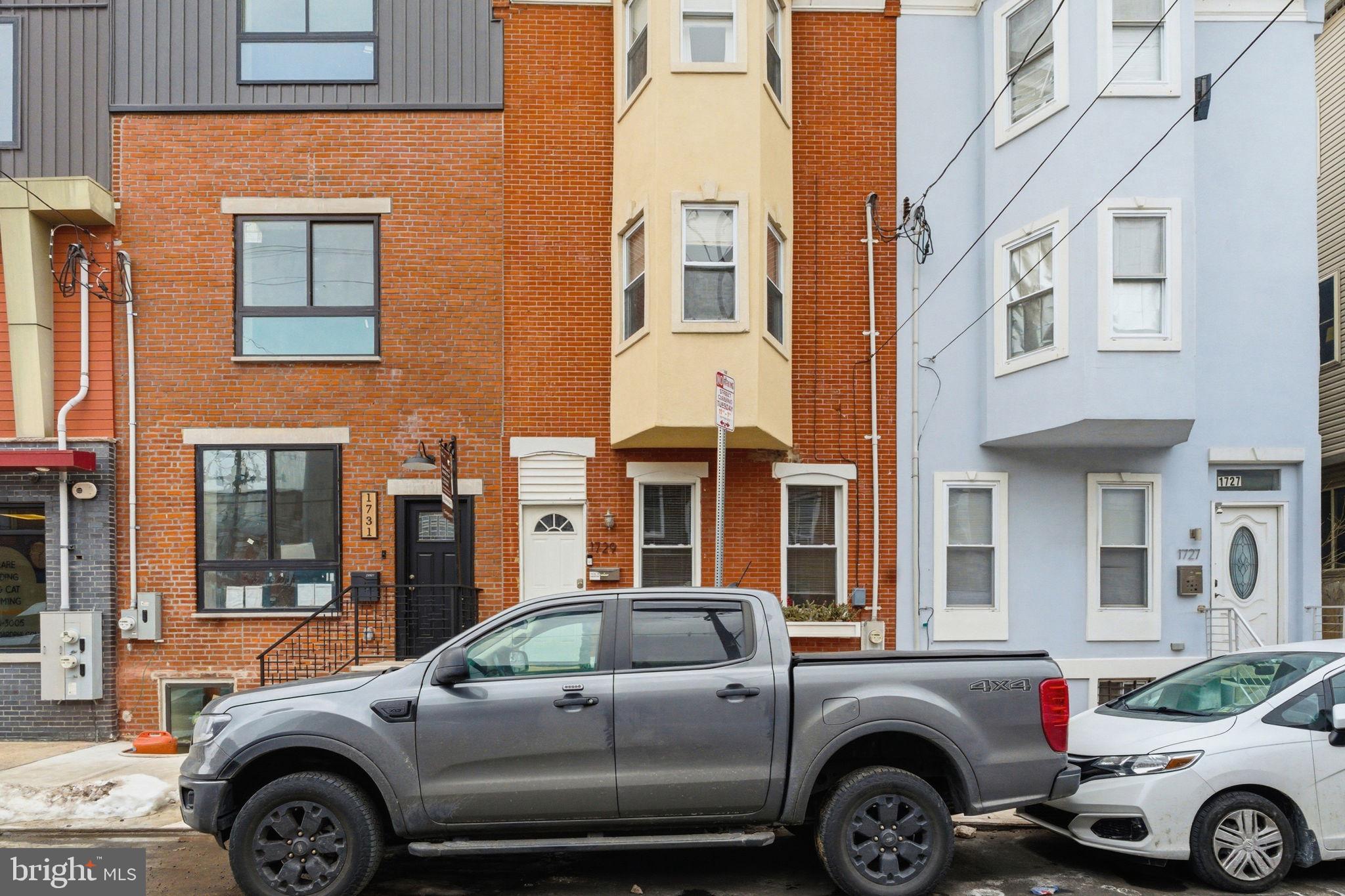 POINT BREEZE - Residential