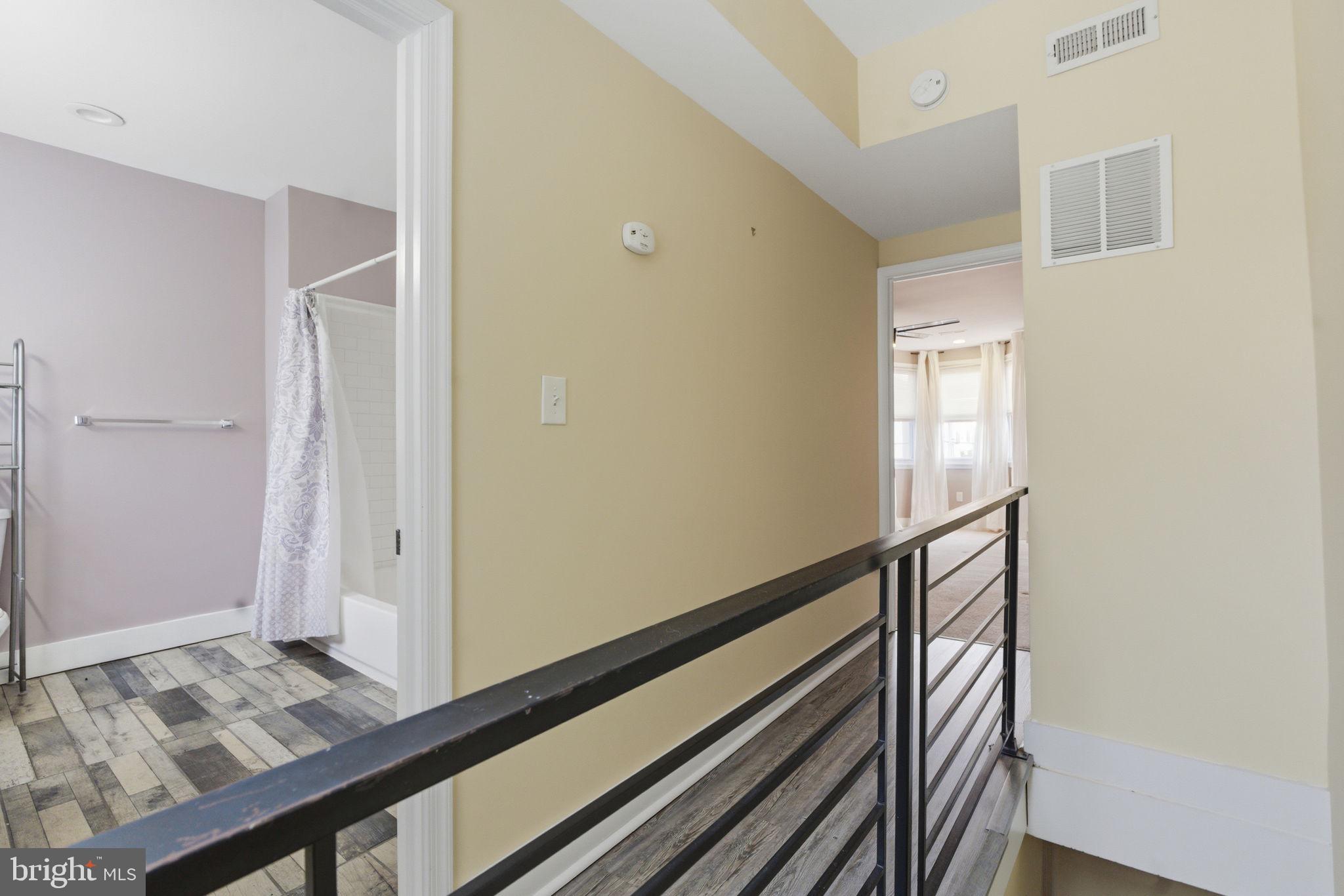 POINT BREEZE - Residential