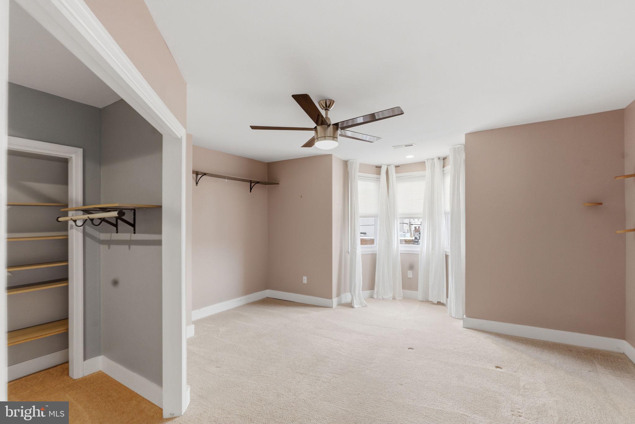 POINT BREEZE - Residential