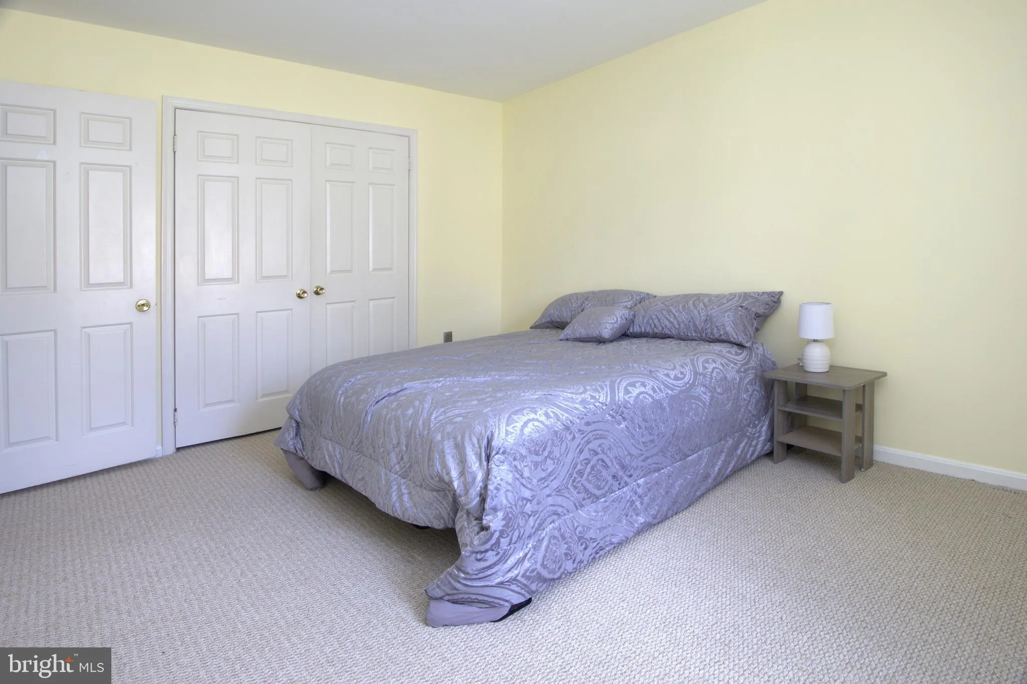 Oakton, Virginia 22124, United States, 4 Bedrooms Bedrooms, ,4 BathroomsBathrooms,Residential,Active,9043