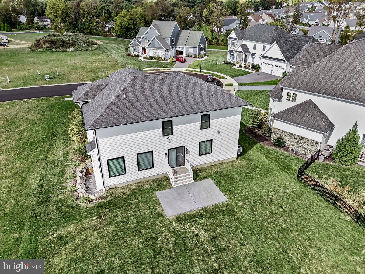 HAYDN MANOR - Residential