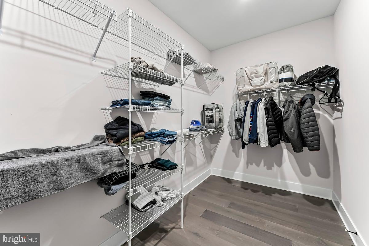 HAYDN MANOR - Residential