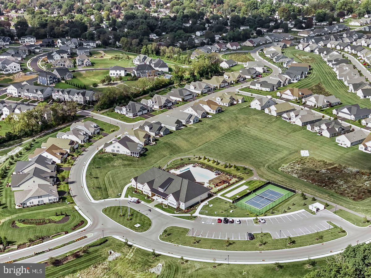 HAYDN MANOR - Residential