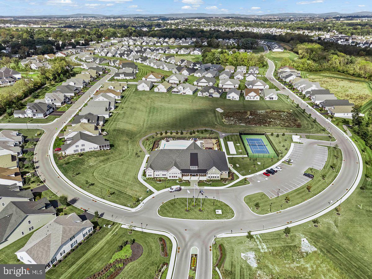 HAYDN MANOR - Residential