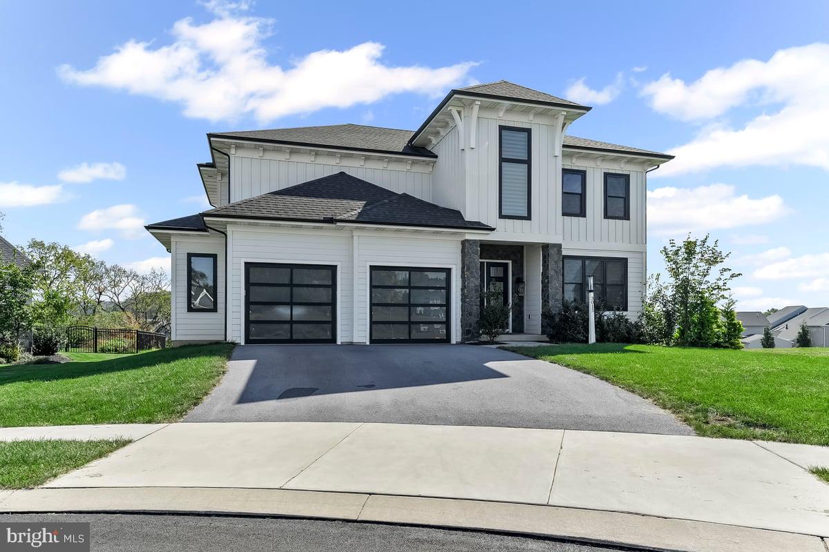 3013 MORNING THISTLE COURT