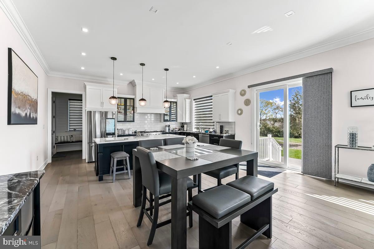 HAYDN MANOR - Residential