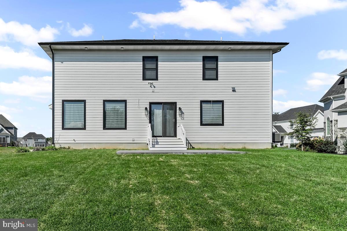 HAYDN MANOR - Residential