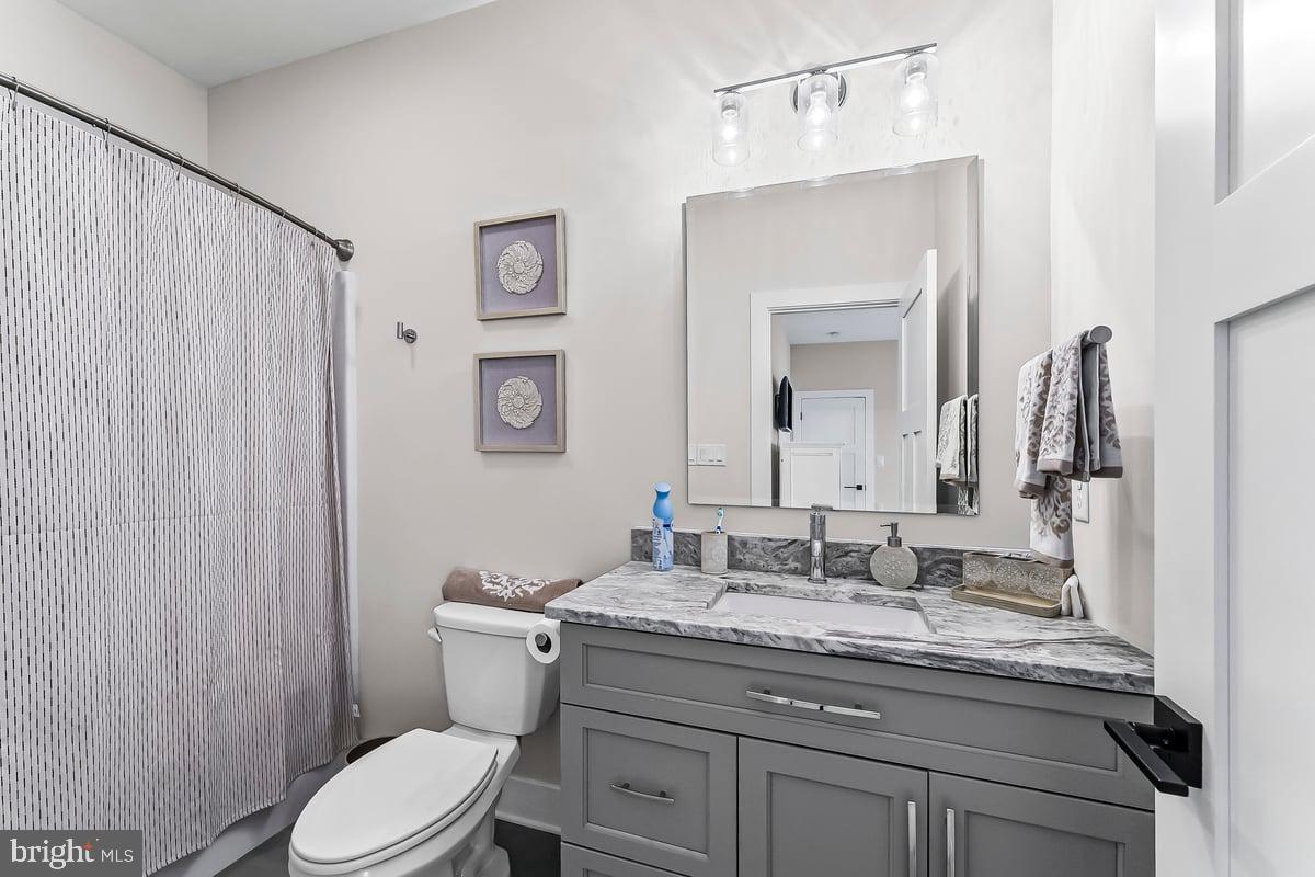 HAYDN MANOR - Residential