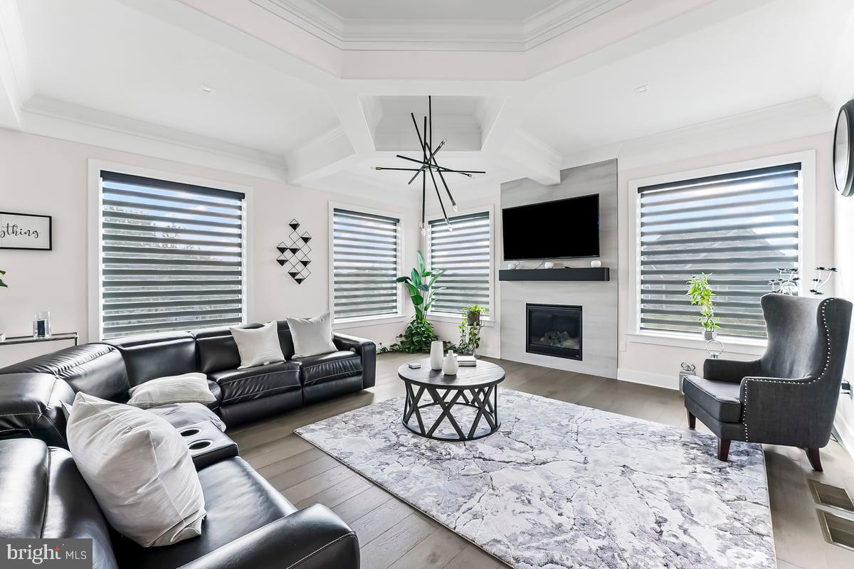 HAYDN MANOR - Residential