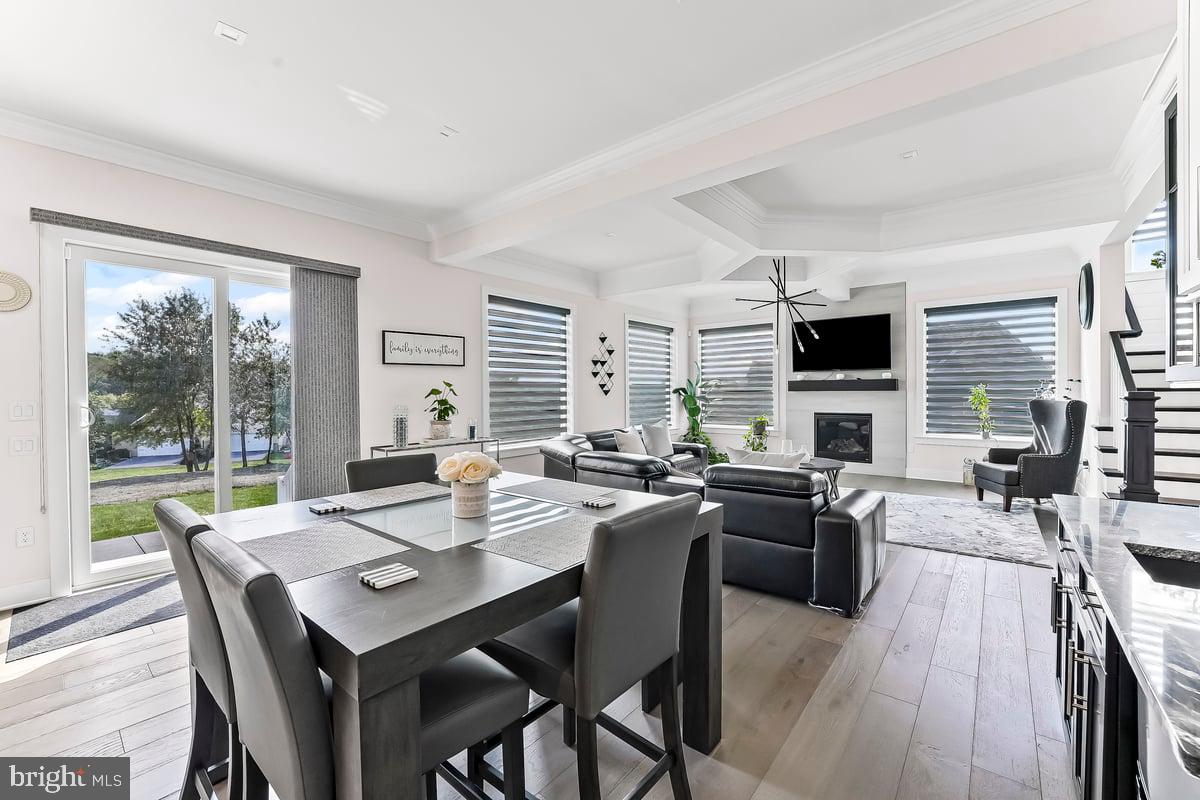 HAYDN MANOR - Residential