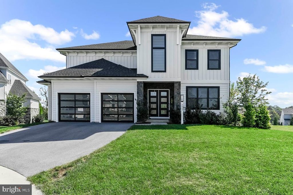 Photo of 3013 Morning Thistle Court, EAST PETERSBURG, PA 17520 (MLS # PALA2077770)