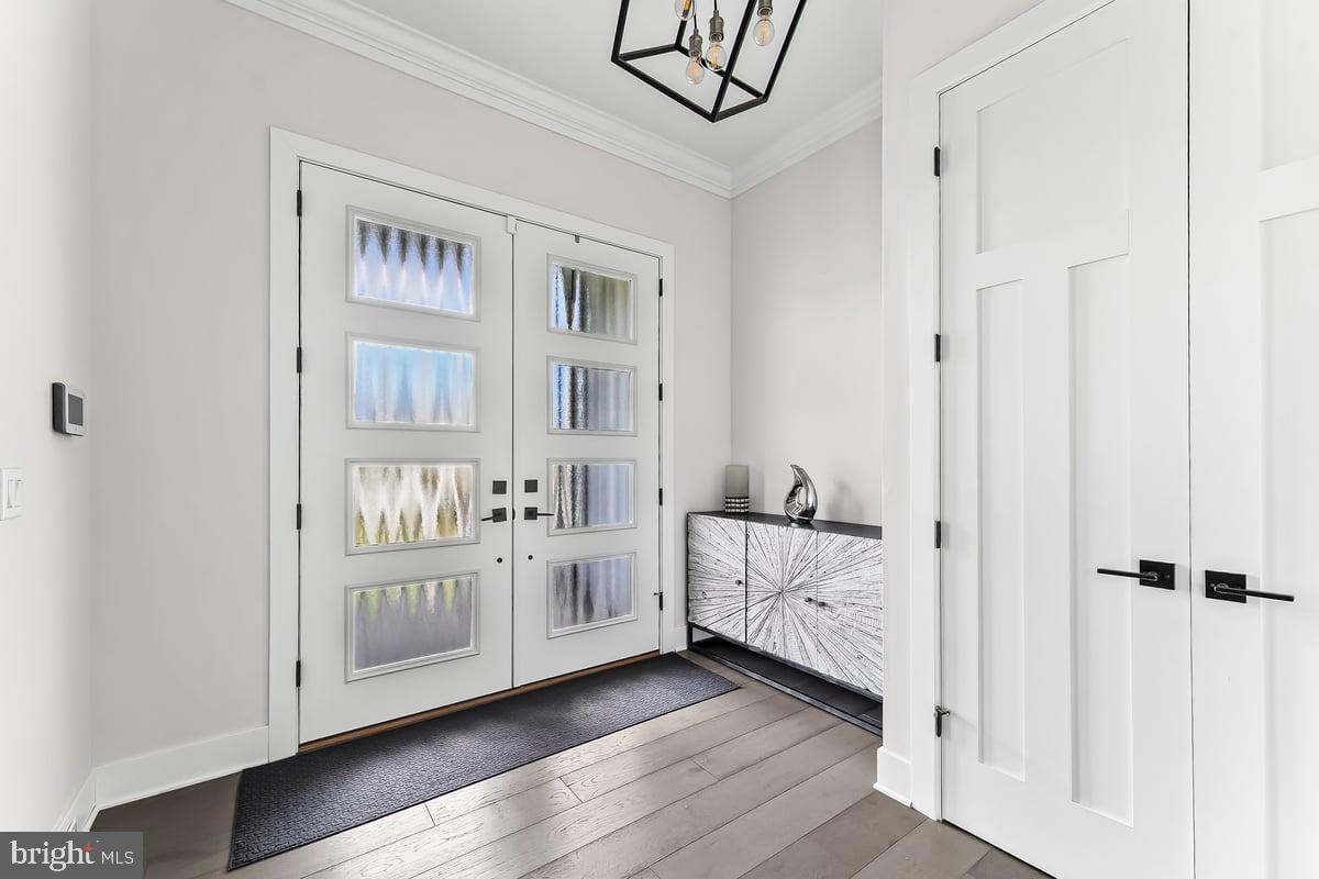 HAYDN MANOR - Residential