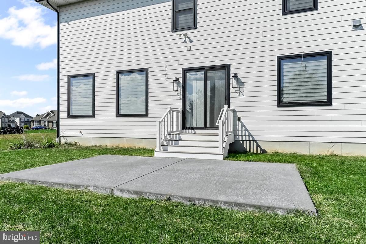 HAYDN MANOR - Residential