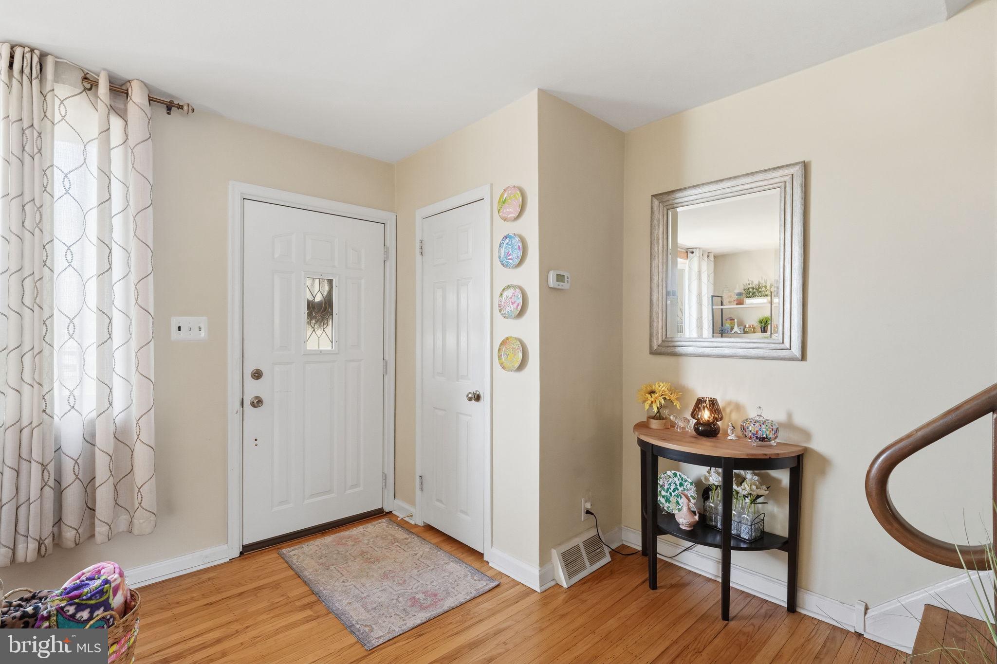 ACADEMY GARDENS - Residential