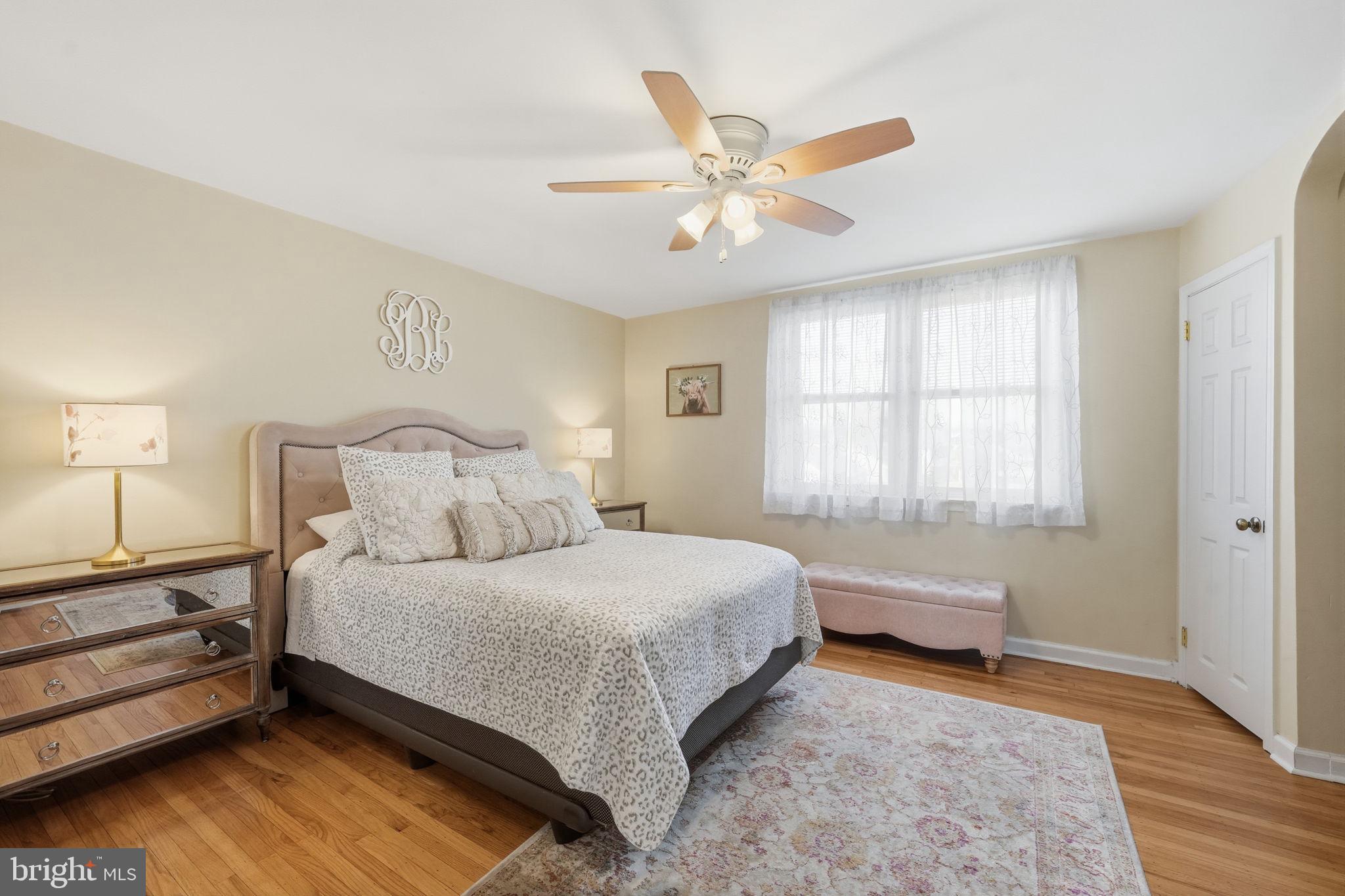 ACADEMY GARDENS - Residential