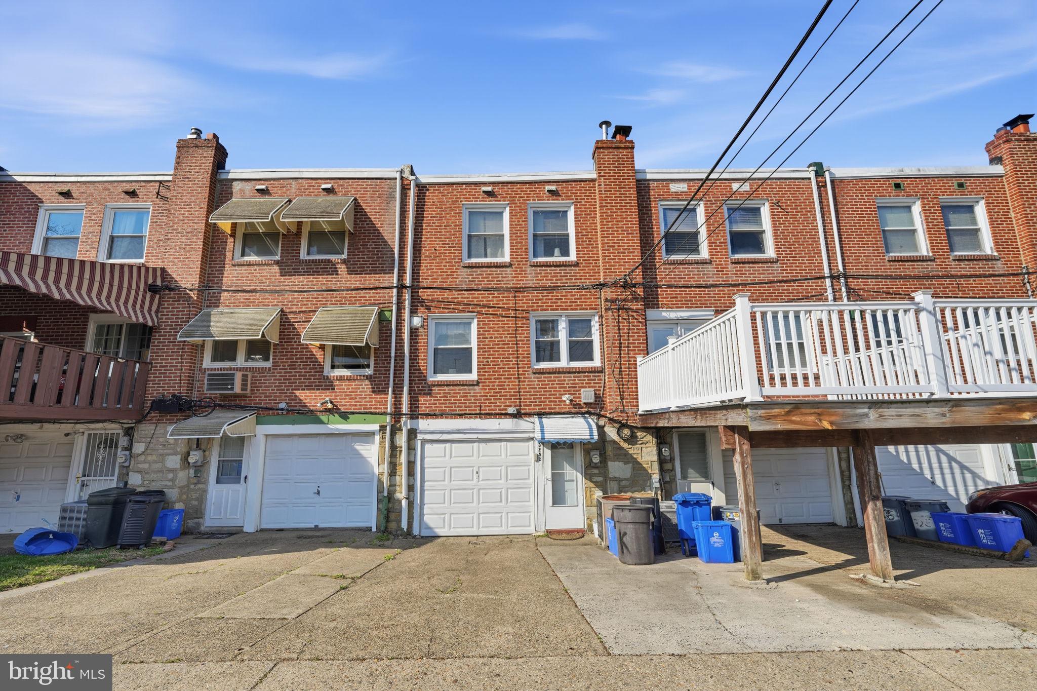 ACADEMY GARDENS - Residential