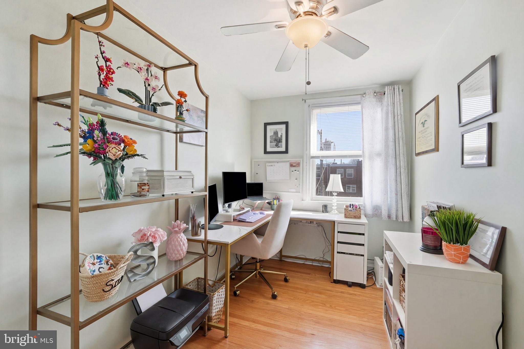 ACADEMY GARDENS - Residential