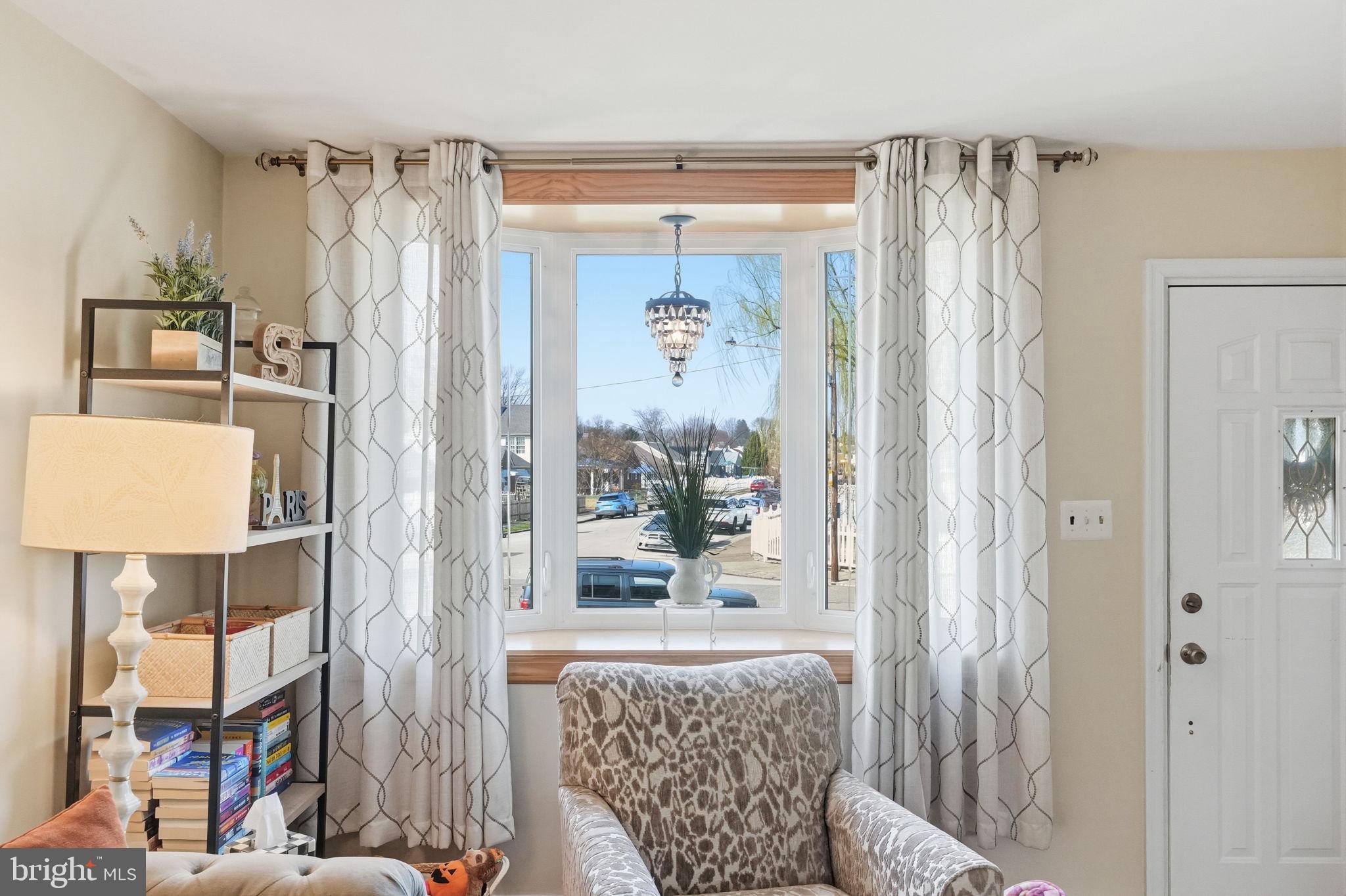 ACADEMY GARDENS - Residential