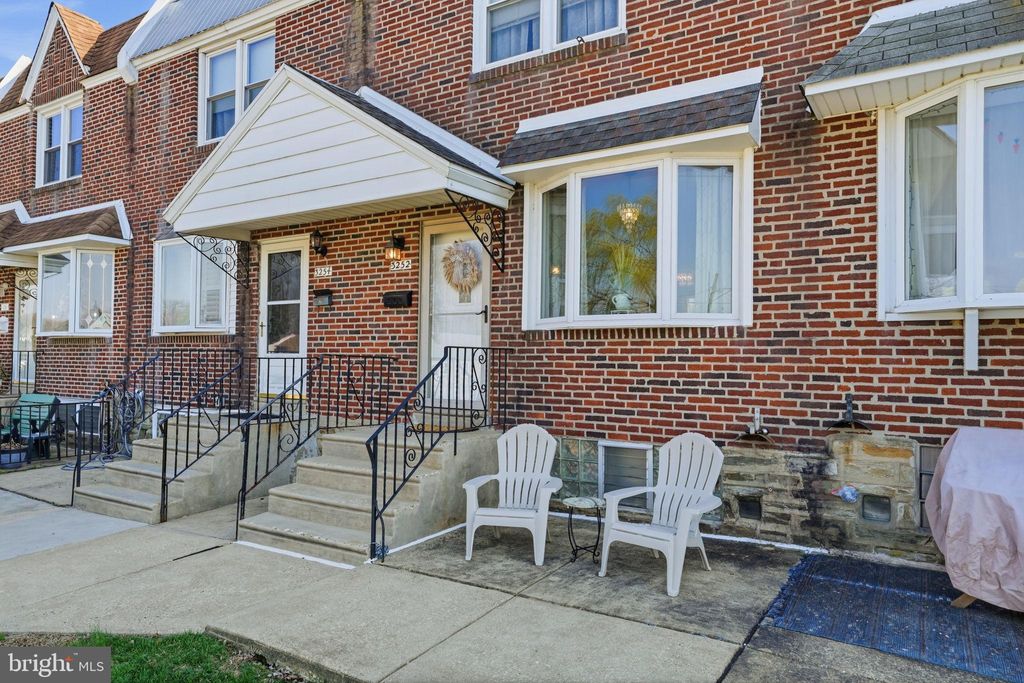 Photo of 3252 Fordham Road, PHILADELPHIA, PA 19114 (MLS # PAPH2600204)