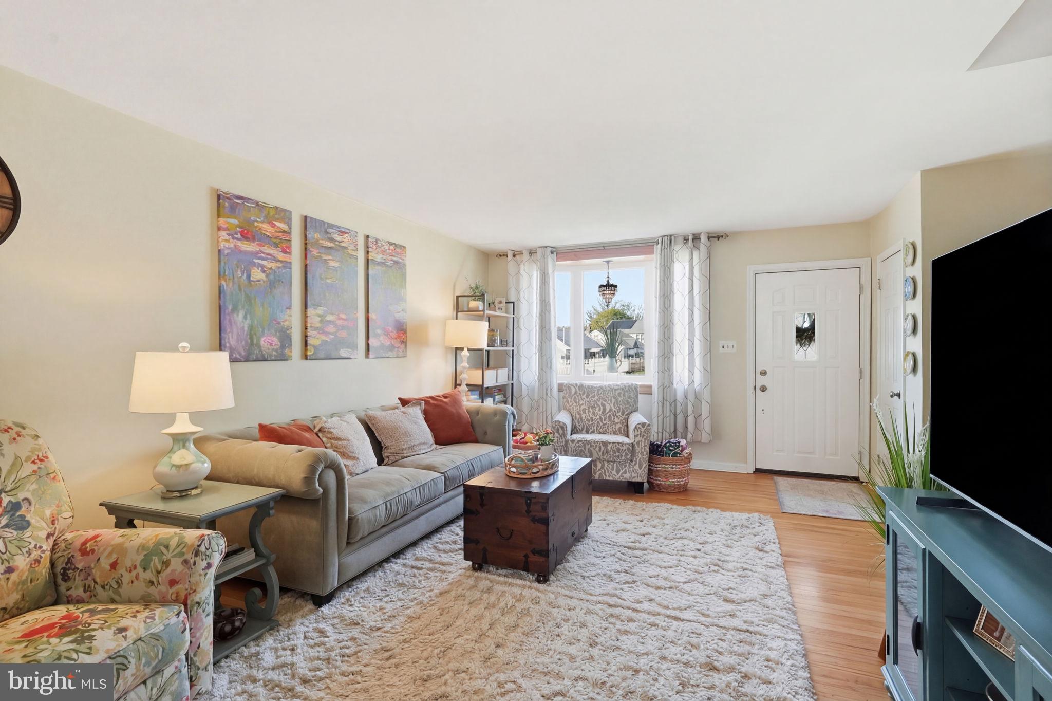 ACADEMY GARDENS - Residential