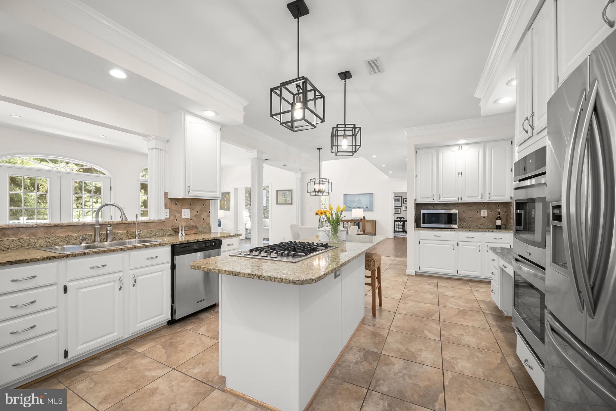 ASHTON MEADOWS - Residential